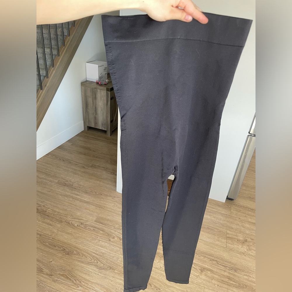 Blanqi Maternity Leggings - Picture 3 of 8